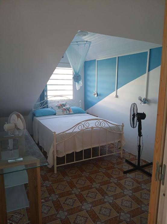 Au D Location Hotel Grand-Bourg  Ngoại thất bức ảnh